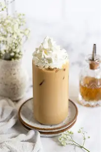 Iced Vanilla Latte